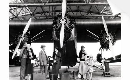 Première image de stock © H. Armstrong Roberts