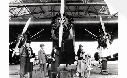 Première image de stock © H. Armstrong Roberts