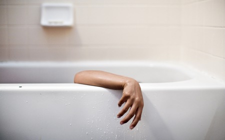 Marvi Lacar A journey through Avignon É.-U. 2008 - Prix Levallois de École Nationale Supérieure de la Photographie